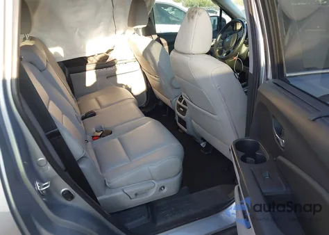 2020 Honda Pilot 2Wd Ex-L from USA, damaged, VIN 5FNYF5H51LB019631